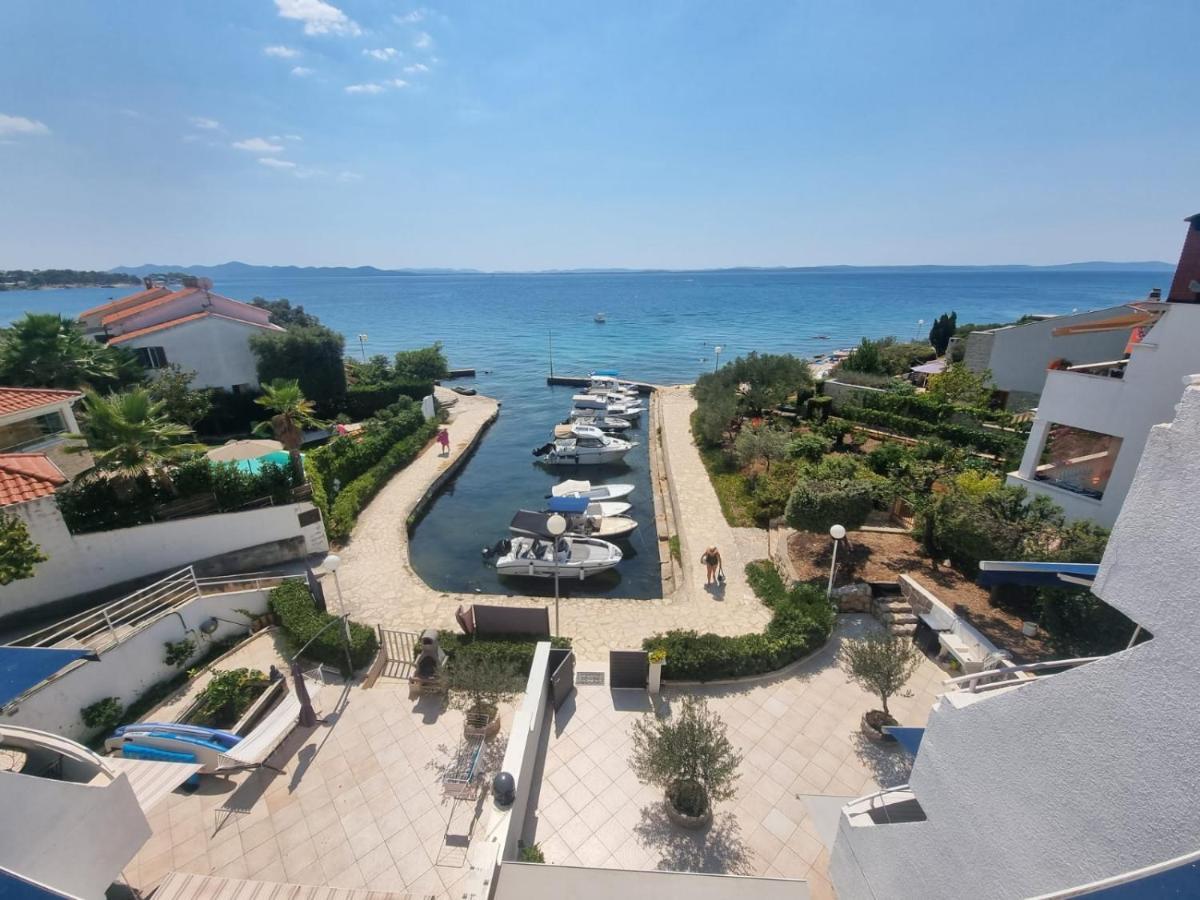 Apartmani Sollei Петрчане Екстер'єр фото